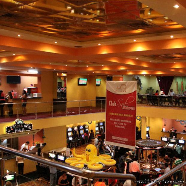 Aloha Sol Hotel And Casino Santiago De Los Caballeros Bagian luar foto